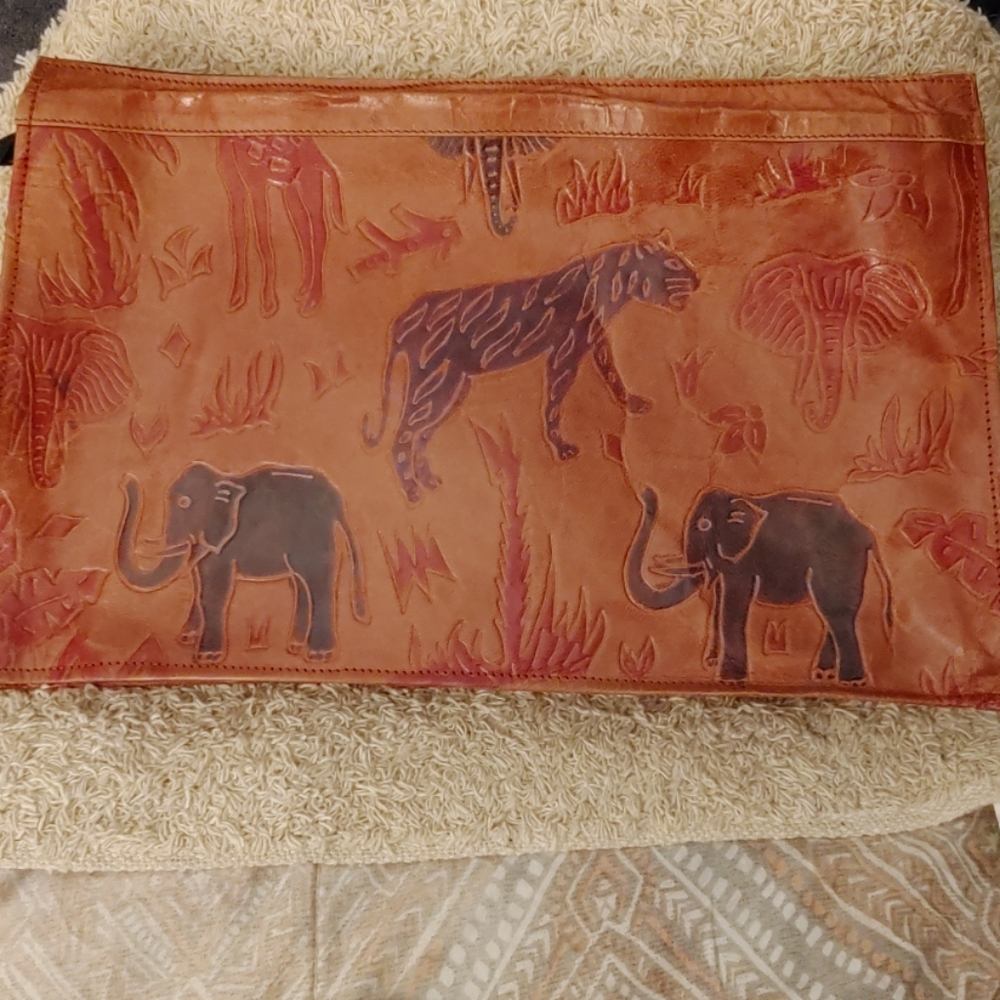 Used - Safari Print Clutch